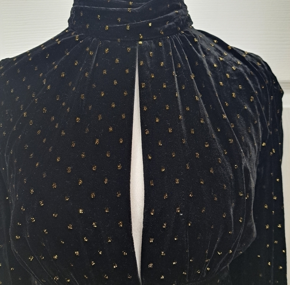 Zara Black Velvet Sequin Top    Size M